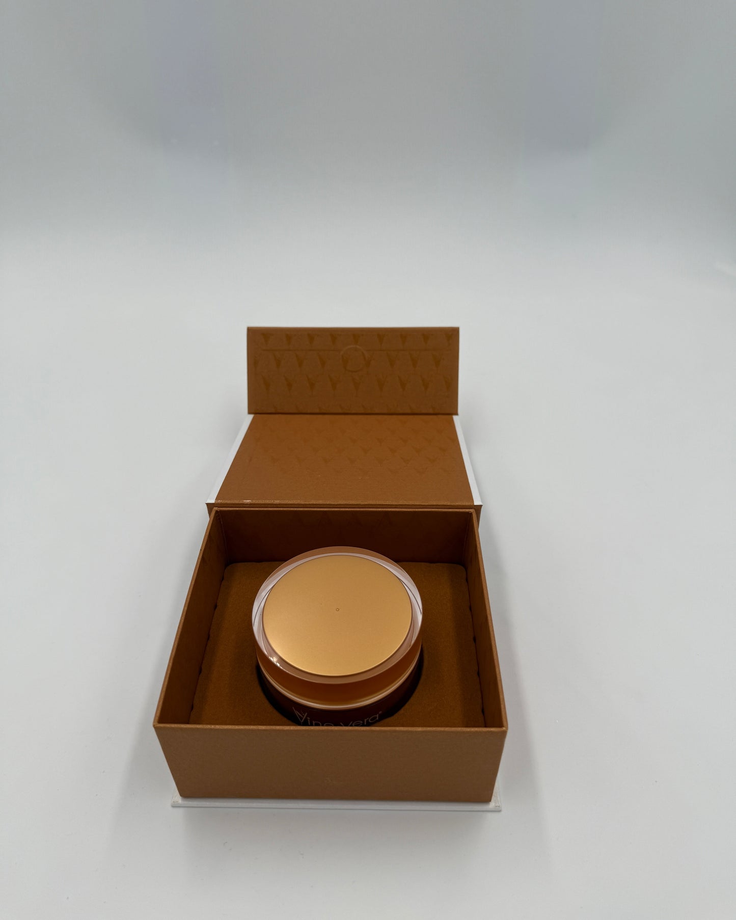 Vine Vera Resveratrol Vitamin C Moisturizer
