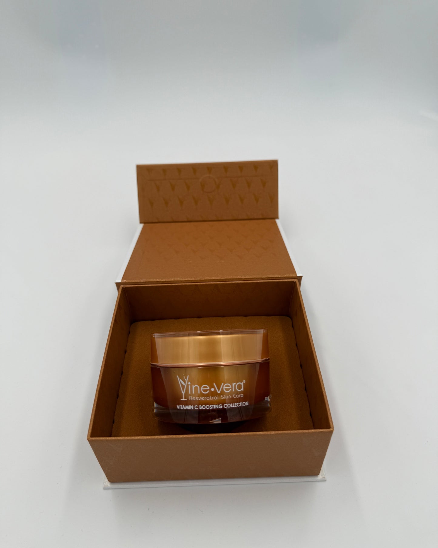 Vine Vera Resveratrol Vitamin C Moisturizer